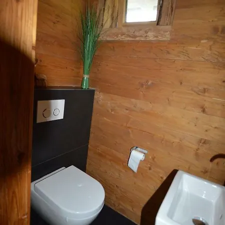 Haus Iris